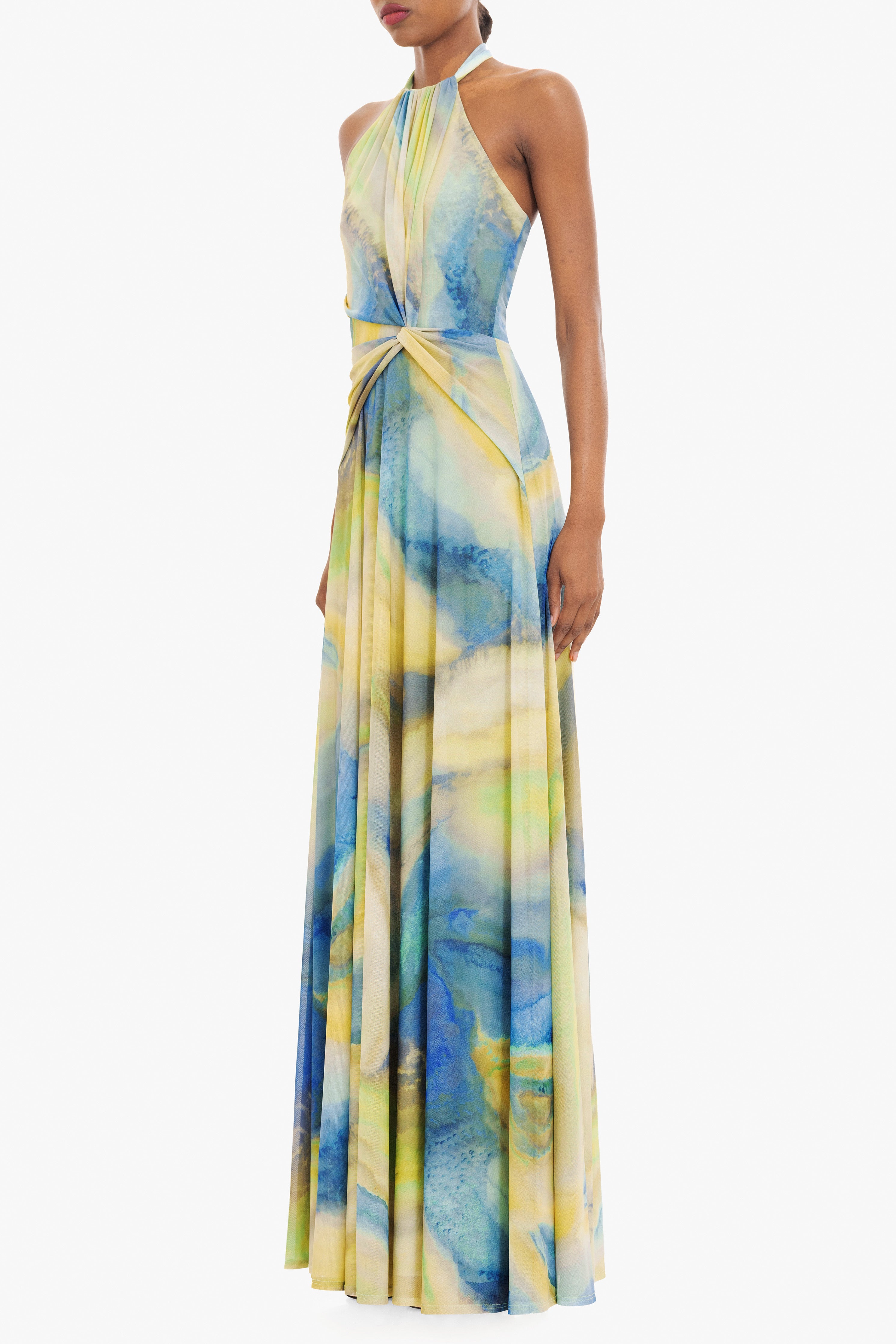 Neriah Gown